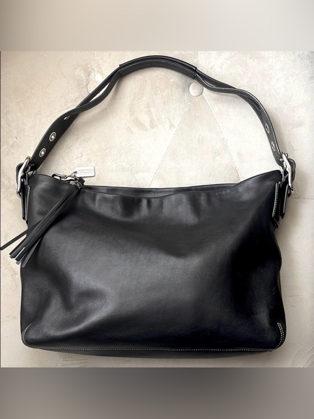 COACH vintage Y2K leather shoulder bag